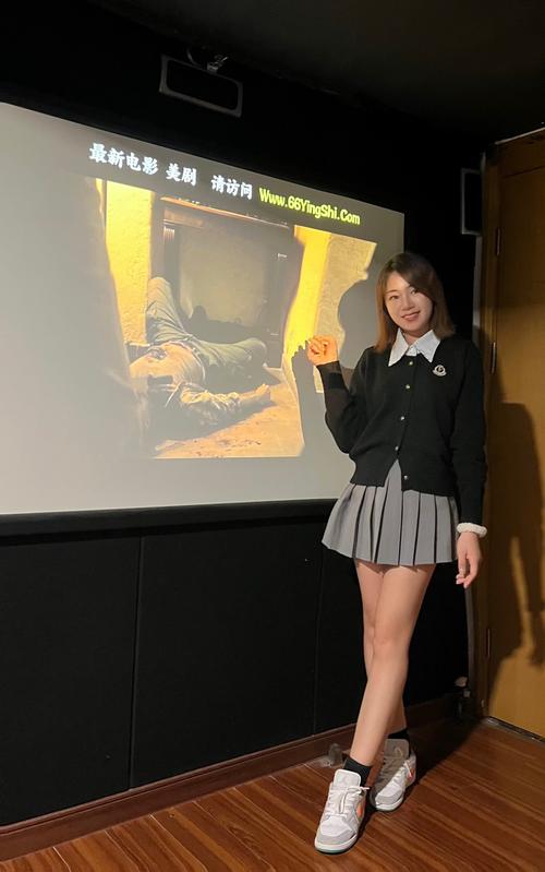 久久黑丝av的相关介绍
