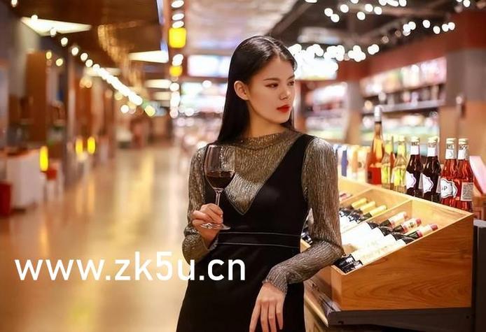 数字影院智能升级方案：沉浸式观影体验与长尾运营策略