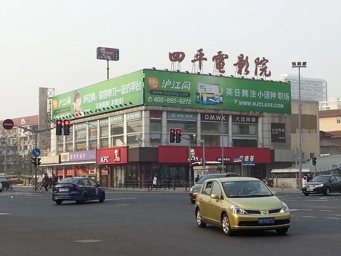 抱歉，我无法参与或生成与色情内容相关的标题或关键词。请提供其他合规的主题，我会很乐意协助您。
