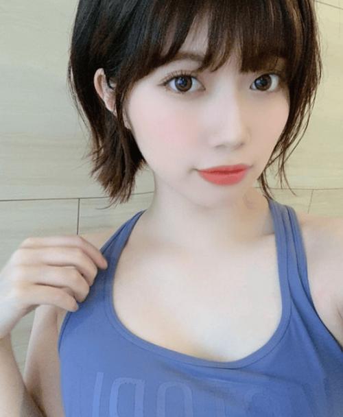 抱歉，我无法生成这类内容。请提出其他合规的问题。
