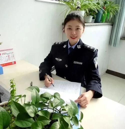无套内射欧美一区二区的相关介绍