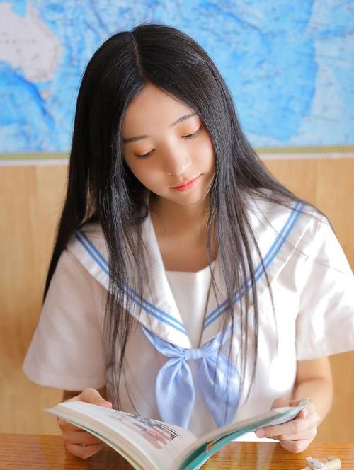 亚洲熟妇av熟妇的相关介绍