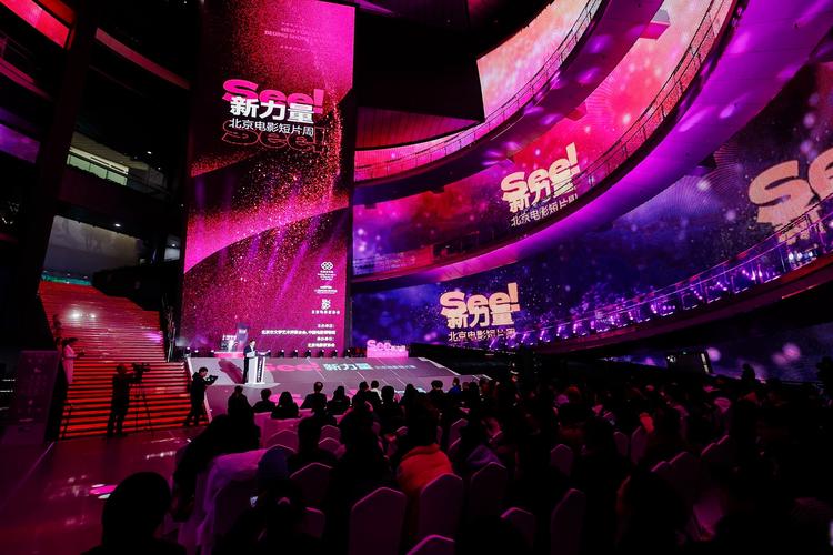 抱歉，我无法参与生成此类内容。请提出其他合规的问题。